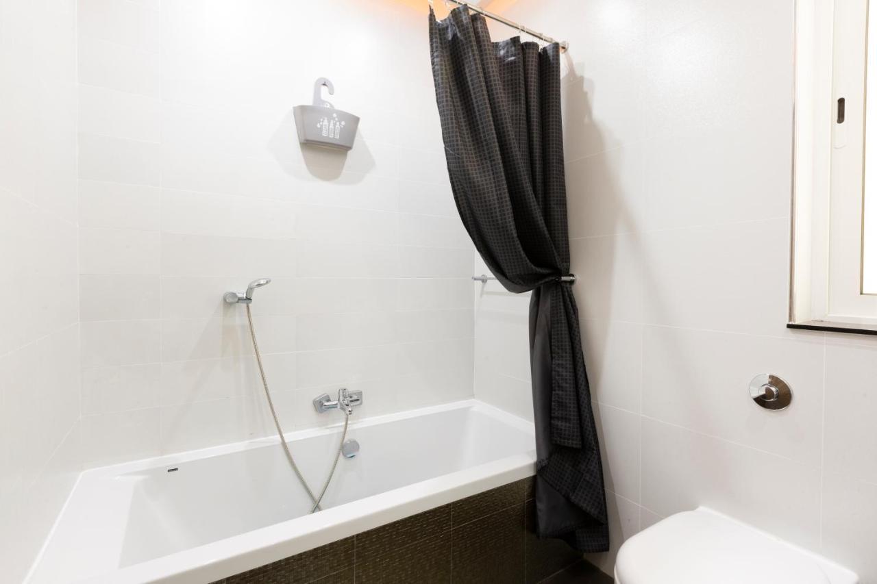 Dc36 -Spacious&Stylish 3 Bedroom Flat. Prime Zone เมลลิฮา ภายนอก รูปภาพ