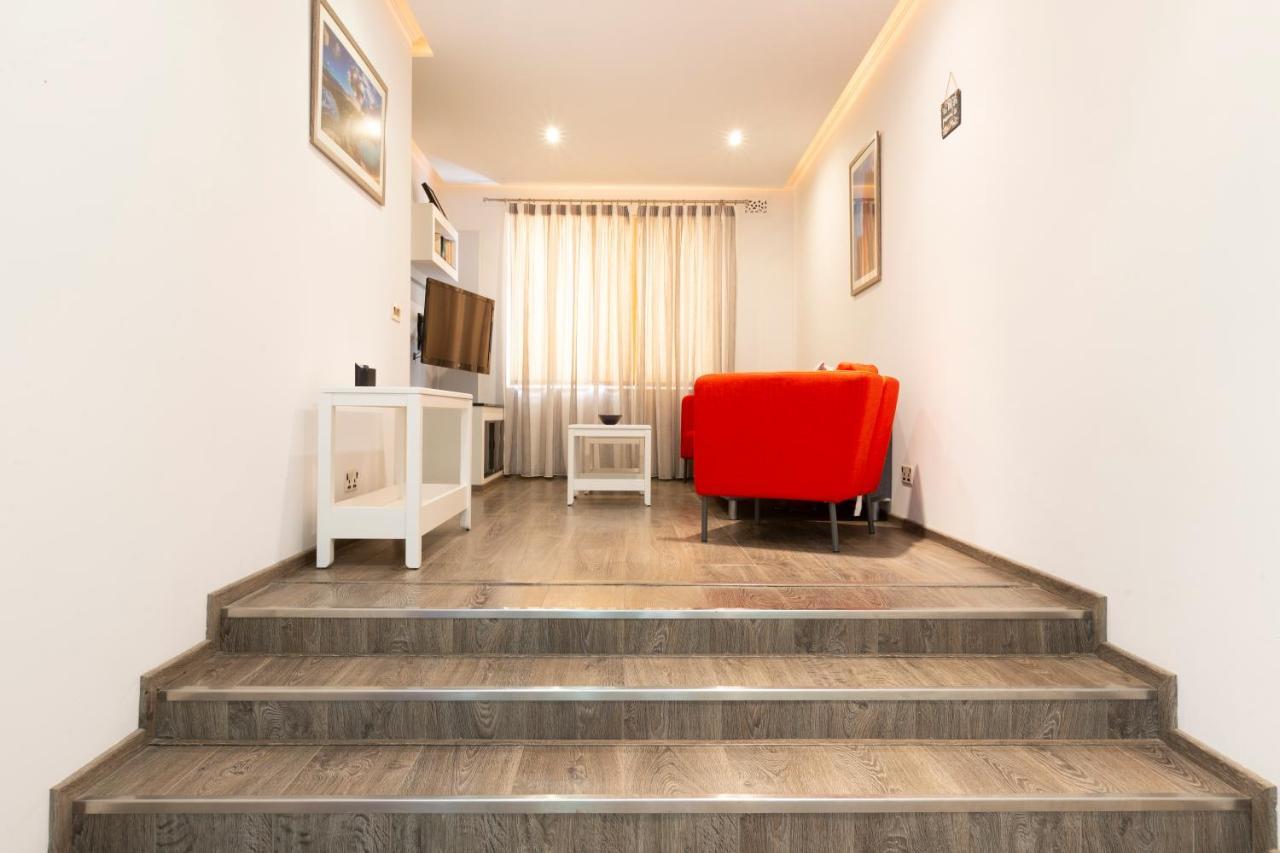Dc36 -Spacious&Stylish 3 Bedroom Flat. Prime Zone เมลลิฮา ภายนอก รูปภาพ
