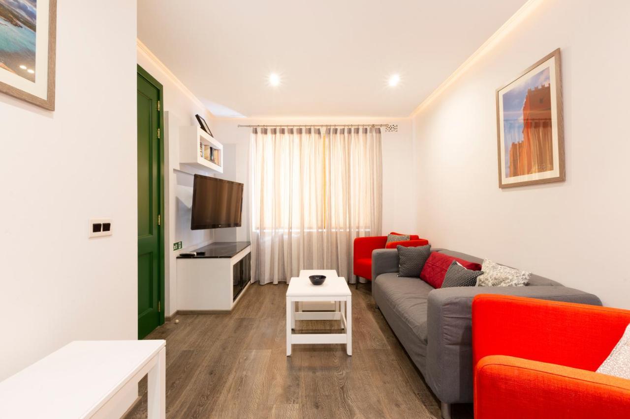 Dc36 -Spacious&Stylish 3 Bedroom Flat. Prime Zone เมลลิฮา ภายนอก รูปภาพ