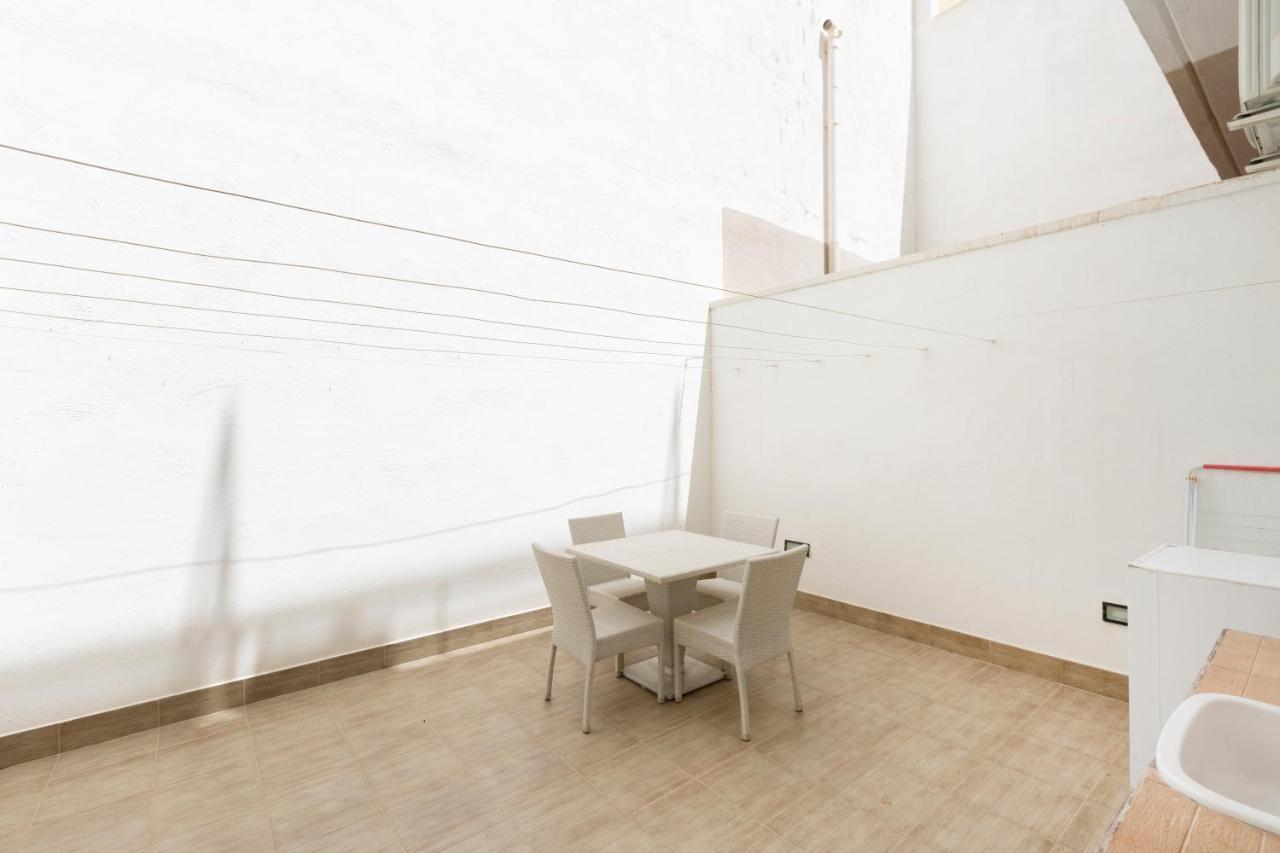 Dc36 -Spacious&Stylish 3 Bedroom Flat. Prime Zone เมลลิฮา ภายนอก รูปภาพ